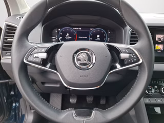 Skoda Karoq 1.0 TSI Tour KLIMA / NAVI / KAMERA / LED / SITZHEIZUNG - bilder 6