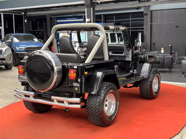 Jeep JEEP WRANGLER 4,0L V6 HIGH OUTPUT SAHARA / TÜV / WERTGUTACHTEN - foto 5