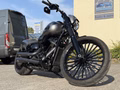 Daumennagel 3 - Harley-Davidson Breakout 117 Custom Jekill&Hyde Luft Lack Sitz
