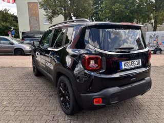 Jeep Renegade 1.3 T-GDI Automatik Limited Black-Pack - foto 7