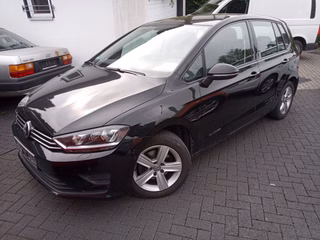 Volkswagen Golf Sportsvan Gebrauchtwagen Kaufen