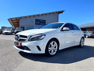 Mercedes-Benz A 180 BlueEfficiency Urban NAVI|LED|TEMP|SHZ Used vehicle for sale | First registration 03/2017 | Price 15.490 €