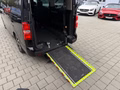 Daumennagel 14 - Fiat e-Ulysse L3 Living 75kWh Lounge *ROLLSTUHL-RAMPE