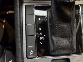 Skoda Superb 2.0TDI*Combi*7G*Kamera*LED* - bilder 14