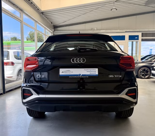 Audi Q2 S-Line Sport 35 Autom., Matrix Pano Kamera ACC - bilder 6