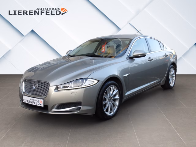 Jaguar XF 2.2 Diesel aus 1.Hand nur 38 TKM - photo 1