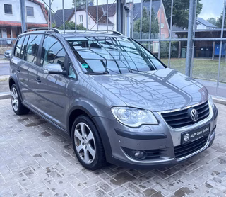 Volkswagen Touran CrossTouran 2.0 TDI DSG  AUTOMATIK/AHK/XENON - foto 9