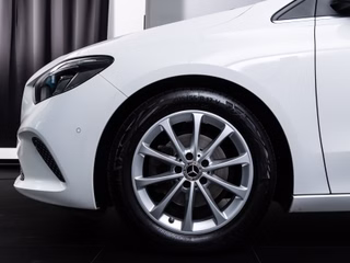 Mercedes-Benz B 180 Style  LED RFK SHZ TEMP - bilder 6