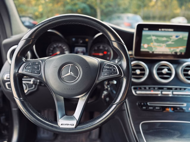 Mercedes-Benz GLC 250 d 4M+AHK+Kamera+Luft+HUD+ILS+Memory+ - foto 10
