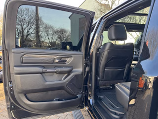Dodge RAM Limited Night Exclusive + 24" +elektr. Rollo - foto 22
