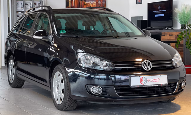 Volkswagen Golf VI Variant Style |NAVI|AHK|SHZ|PDC|TÜVNEU Gebrauchtwagen Kaufen | EZ 11/2012 | Preis 7.350 €