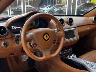 Ferrari California F1 CAM / NAVI / LED / - foto 14
