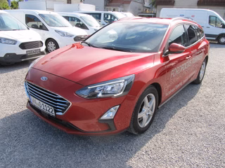 Ford Focus Turnier Titanium 1.5 Aut. Easy-Parking-P. LED elektr. Heckk. Winter-P. - foto 1
