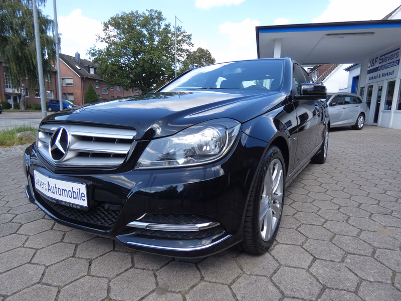 Mercedes-Benz C 200 CDI BlueEfficiency Avantgarde Navi Automatik AHK