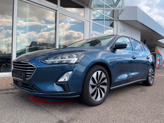 Ford Focus Turnier Cool&Connect/LED/Key-Free/Navi/DAB - bilder 1