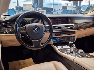 BMW 535d xDrive Luxury*Navi*Kamera*Bi-Xenon* - bilder 4