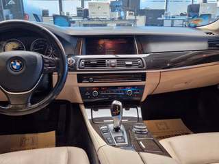 BMW 535d xDrive Luxury*Navi*Kamera*Bi-Xenon* - bilder 5