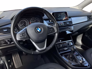 BMW 2 Active Tourer 218i Advantage BUSINESS/AUSSENSPIEGEL/LICHT-PAKET LED-SCHEINWERFER LMF PDC KLIMAAUTOMATIK - bilder 10