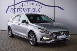 Hyundai i30 CW 1.0T-GDI 7DCT 120PS Kamera/Winterp/2-Z.Klima  **