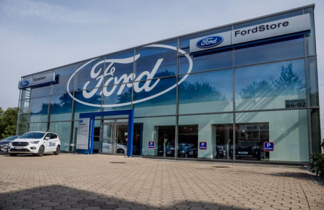 Ford Store · Autohaus Tobaben · Harburg