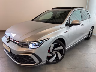 Volkswagen Golf VIII GTI PANO AHK StHz KAMERA NAVI