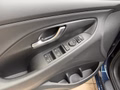 Hyundai i30 Kombi 1.6 T-GDI*LED*KAM*NAV*SPUR*CARPLAY - foto 13