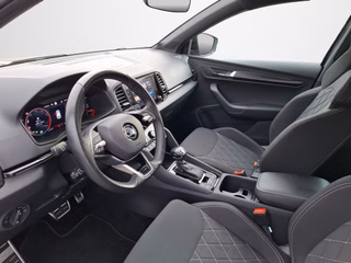 Skoda Karoq 1.5 TSI Sportline DSG / ACC / NAVI / KAMERA / SITZHEIZUNG - bilder 4
