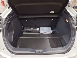 Toyota C-HR 2.0 Hybrid Team D + Technik Paket - foto 10