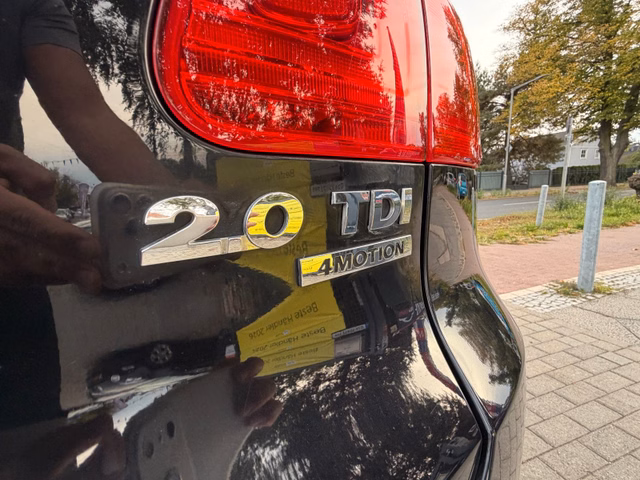 Volkswagen Tiguan Sport & Style 4Motion*Aut.*Xenon*Kamera* - foto 10
