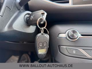 Peugeot 308 SW Allure*2.HAND*KLIMA*NAVI*TEMP*AHK*LED*SHZ - foto 27