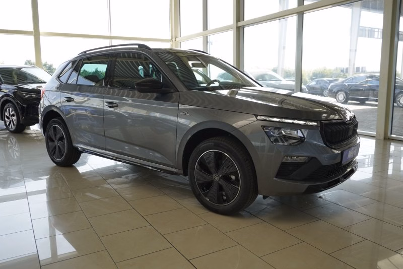 Skoda Kamiq Monte Carlo 1,5TSI DSG UPE=39500 Euro    **