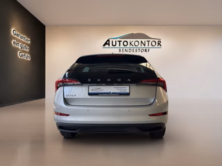 Skoda Scala Ambition Autom., LED CarPlay ACC PDC - foto 6
