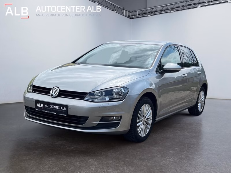 Volkswagen Golf VII Cup BMT/NAVI/TEMPOMAT/PDC/5-TÜR/EURO 6/