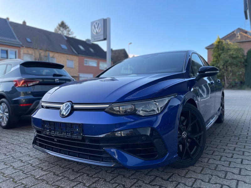 Volkswagen Golf VIII R 4Motion,R-Perf-Paket,H&K,PANO,KAM,WR