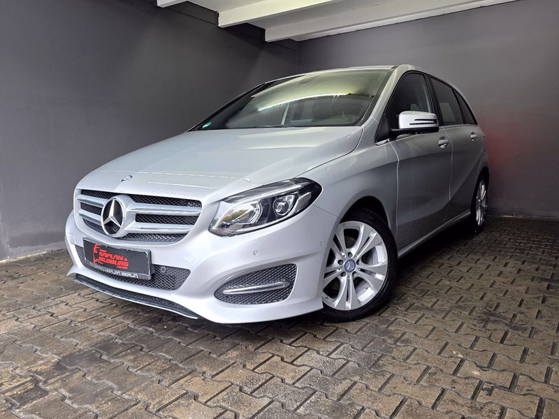 Mercedes-Benz B 180, AUTOMATIK, T-LEDER, NAVI, LED