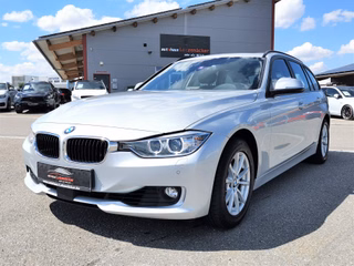 BMW 320i Touring Aut. Luxury Line ACC/BI-XENON/SHZ/PANO/KEYLESS/8-FACH Used vehicle for sale | First registration 07/2013 | Price 22.990 €