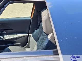 Peugeot 2008 Allure 130 EAT8 GT Line AHK Kamera Navi ACC - foto 10