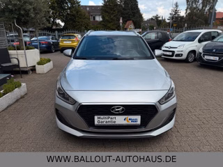 Hyundai i30 cw Trend*1.HAND*KLIMA*NAVI*SPUR*SHZ*KAMERA* - foto 3