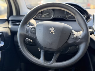 Peugeot 208 Active AC / Pure TECH / 1.2 / Euro6 - bilder 14