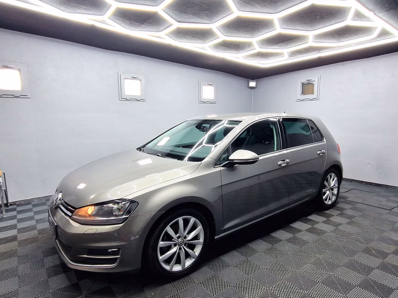 Volkswagen Golf VII Highline BMT|AUTOM|BI-XENON|NAVI|ACC|LEDER