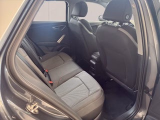 Audi Q2 S-Line Sport 35 Autom., Matrix Pano Kamera ACC - bilder 10