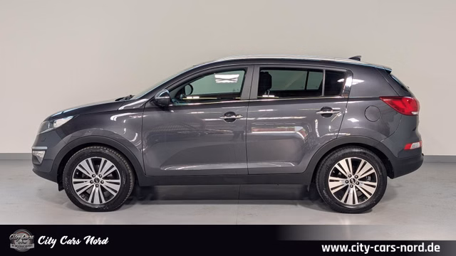 Kia Sportage Spirit 4WD PANORAMA+XENON+KAM+TEMPO+AHK - photo 3