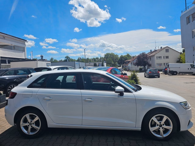 Audi A3 Sportback Automatik*NAVI*XENON*PDC*SHZ* - bilder 9