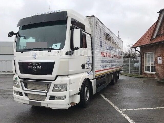 MAN 26.400 Koffer 6x2 mit LBW Lenk & Liftachse