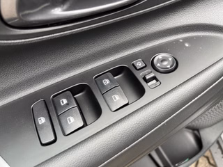 Hyundai BAYON FL Trend Navi LED-Licht Sitzheizung - bilder 18