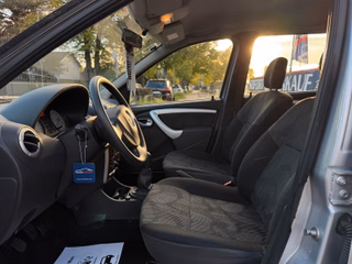 Dacia Logan MCV Laureate 1.6*Klima*AHK*Navi*LPG*1.HD - foto 9