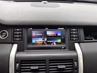Land Rover Discovery Sport TD4 4WD HD / PANO / KAM / AHK / SHZ   SE - foto 21