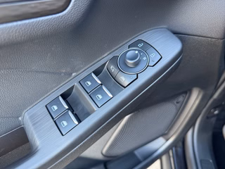 Ford Kuga Plug-In Hybrid Titanium +Winterpaket +GJR - bilder 6