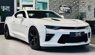 Chevrolet Camaro Coupé V8 |Deutsch|1.Hand|Magnetic|