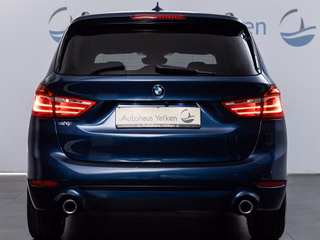 BMW 218 d Sport Line  LED RFK H-K AHK SHZ - bilder 5